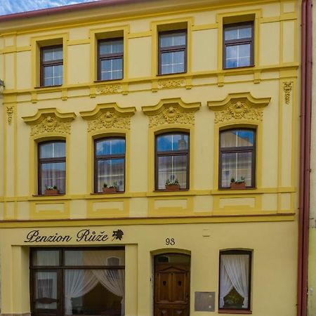 Penzion Ruze Benesov nad Ploucnici Eksteriør bilde
